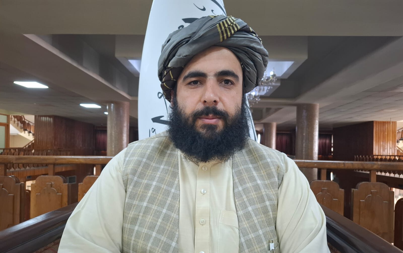 اسلامي امارت مرستیال ویاند اوویل چې په پاکستان کې د افغان کډوالو د را ستنېدو ستونزه هم شته او پاکستان له افغانستان سره ژمنه کړې چې د افغان کډوالو ستونزه به هواره کړو