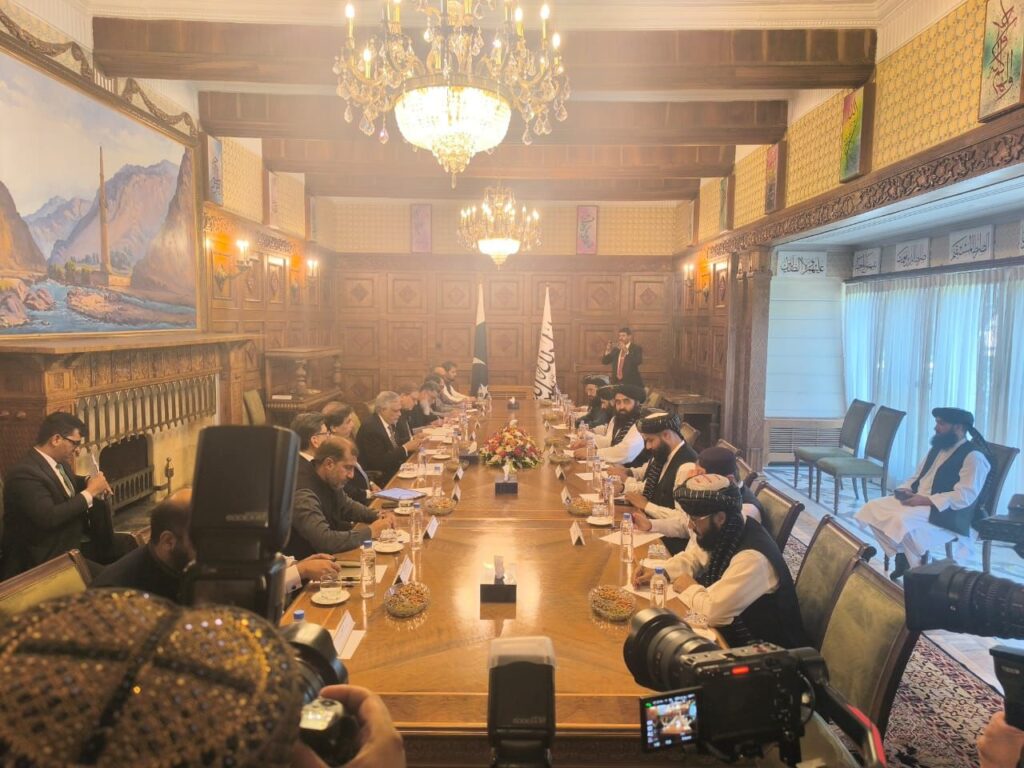 د افغانستان اسلامي امارت رئيس الوزراء به ډیر زر د پاکستان دوره وکړي