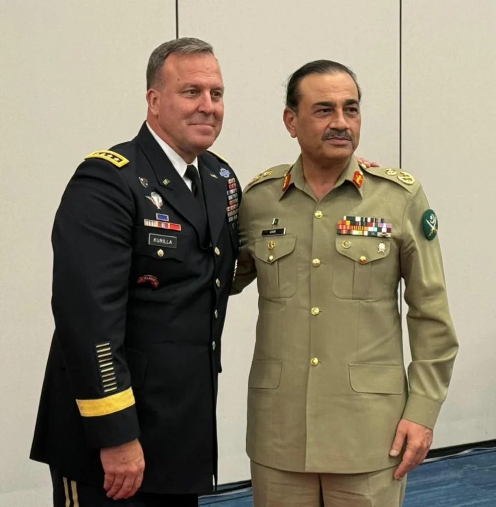 دوه مياشتو دوران د فيلډ مارشل عاصم منير د امريکې دوئمه مهمه دوره، پوځي او سياسي قيادت سره ئې ملاقاتونه کړيدي