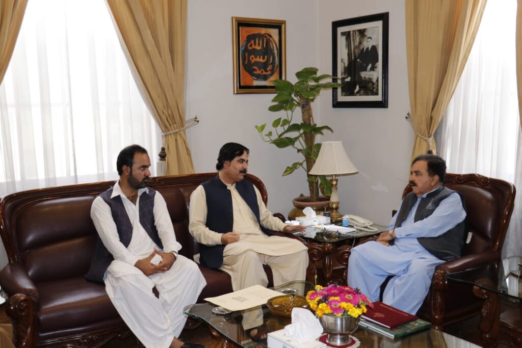 بلوچستان ګورنر د نوي ژوند کلتوري او ادبي خدمتونوستاېنه کړې