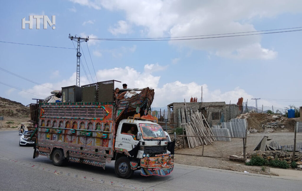 افغان مهاجرینو وطن ته د واپس لیږلو لړۍ دوام لري