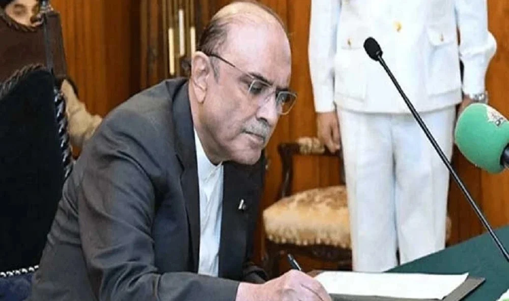 ترهه ګرو او جرائم پيشه کسانو خلاف ګهيرا تنګ،صدر زرداري د ترهه ګرۍ مخ نيوي ترميمي بل ۲۰۲۵ منظوري ورکړيده
