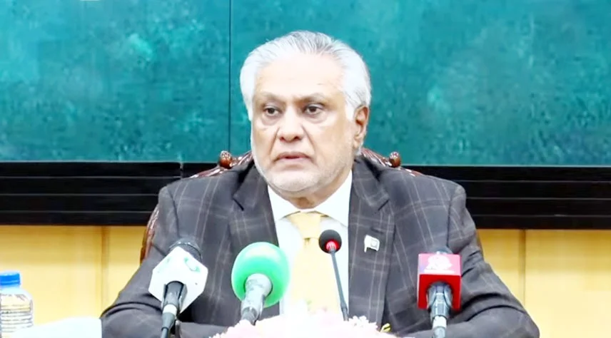 د پاکستان سياستدانان د غزه امن منصوبه متنازعه جوړول غواړي،اسحاق ډار