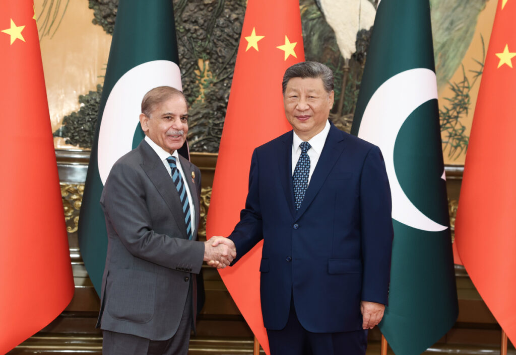 وزيراعظم شهباز شريف او چين صدر شي جن پنګ ترمينځ مهم ملاقات،دوه اړخيزه اړيکو او اقتصادي شراکت دارۍ ته وده ورکول باندې اتفاق