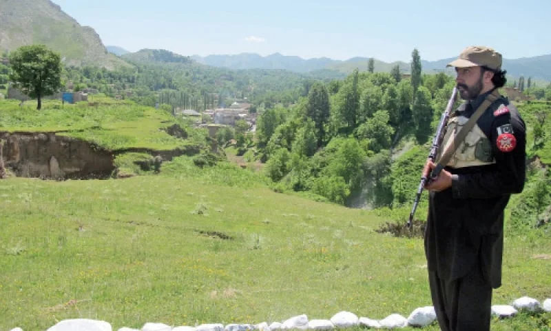 څو ورځې وړاندې په وادي تیراه کې د ټک ټاک ویډیو په شخړه یو کور سوځولې شوې وو