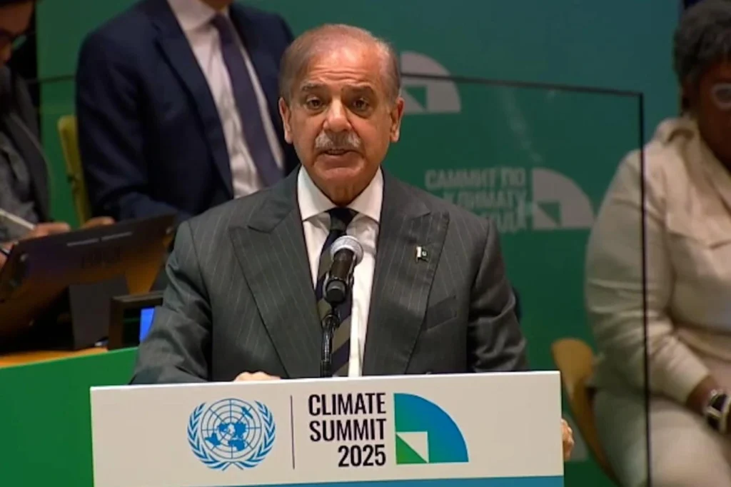 دموسمياتي بدلون ذمه وار لوئي او طاقتور ملکونه دي ولې د دې د تباهۍ بوج کمزوري ملکونه برداشت کوي،وزيراعظم شهباز شريف