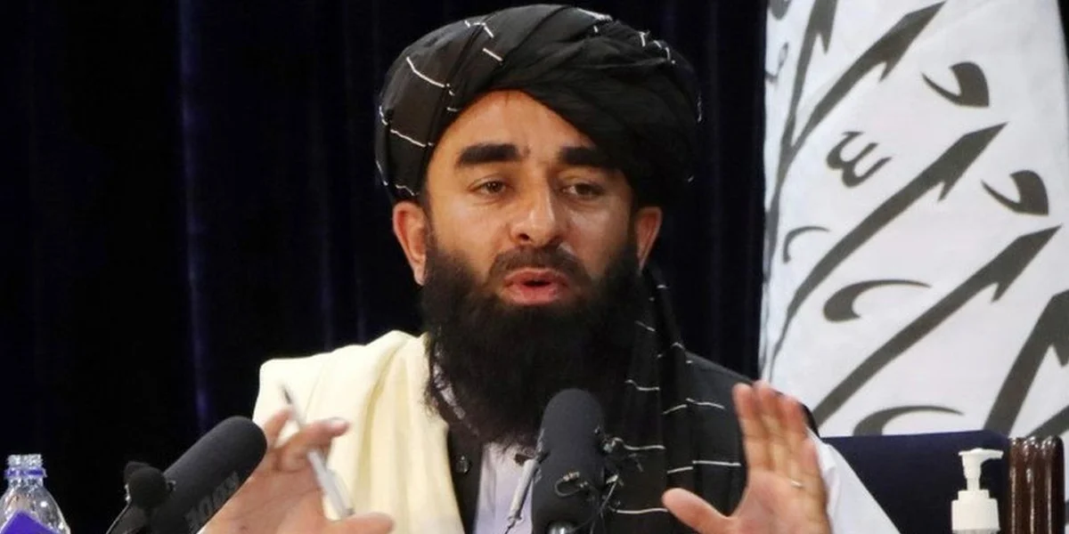 افغانستان له ټولو هیوادونو سره یو ځیر او متوازي اړیکې غواړي: مجاهد