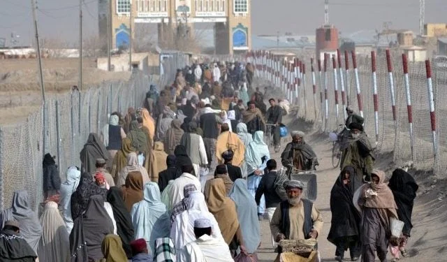 پاکستان او ايران څخه واپس راتلونکي افغانانو سره مرستو او دوي ته سهوليات ورکولو په حواله د کډوالو چارو د کميټۍ تازه رپورټ خپور شوے