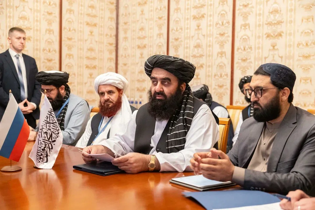 متقي د ملګرو ملتونو د سفري بندیز لرې کولو وروسته لومړې خل هند ته سفر وکړه