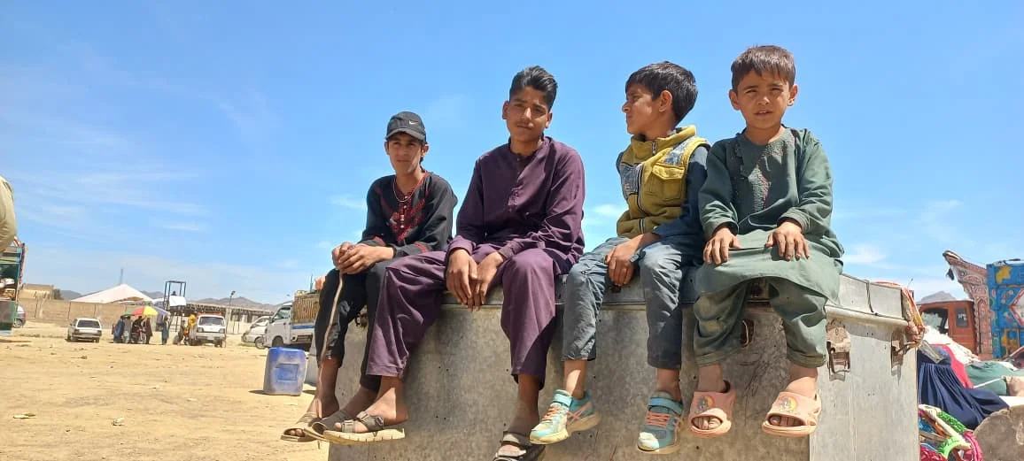 نن په ۳۱م د اکتوبر شلمه ورځ ده چې د پاکستان او افغانستان ترمنځ پوله د هرقسم تګ راتګ لپاره تړلې ده