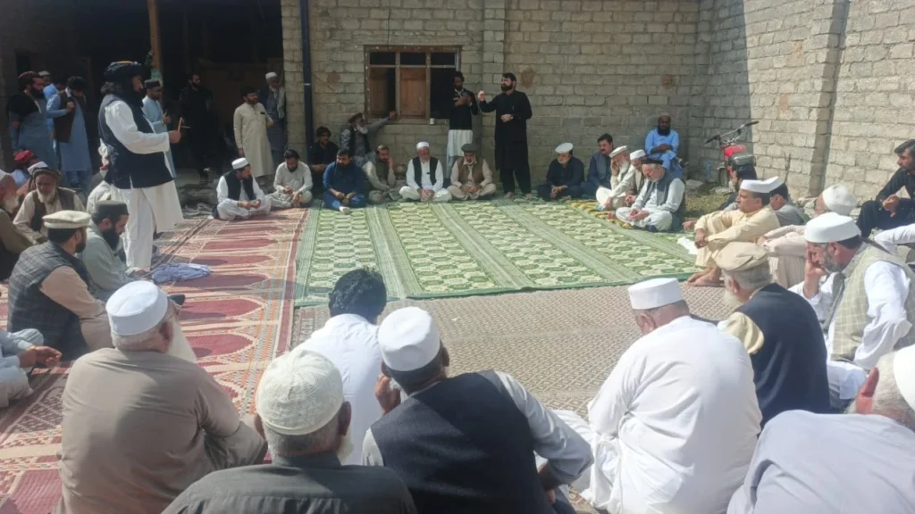 د خیبر دې مشرانو وسله والو سره د جرګه کولو دا دویمه لړۍ ده