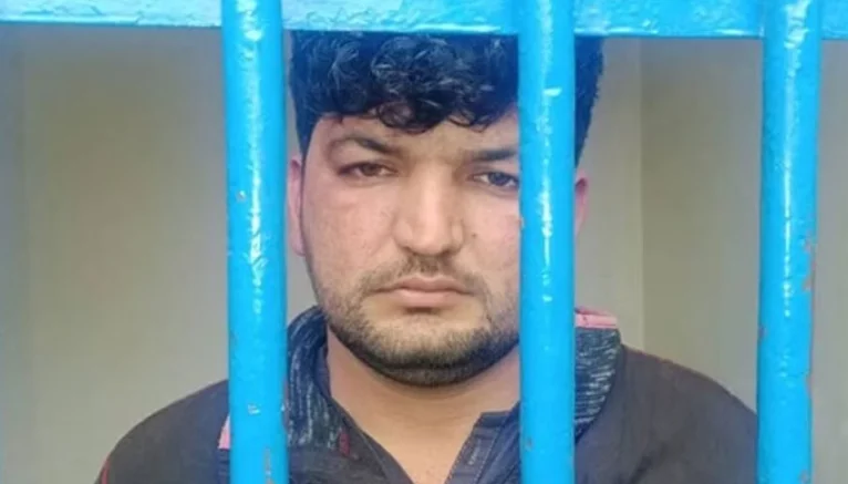 د پاکستان او افغانستان ترمنځ سرحدونو د افغان مهاجرنیو پر مخ خلاص دي