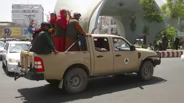 سرچینې وایی مزارشریف کې د ترکمن مشر وژل کیدو وروسته په سیمه کې طالب چاراکي پلټنې کوي او امنیت ی ټینګ کړې دې