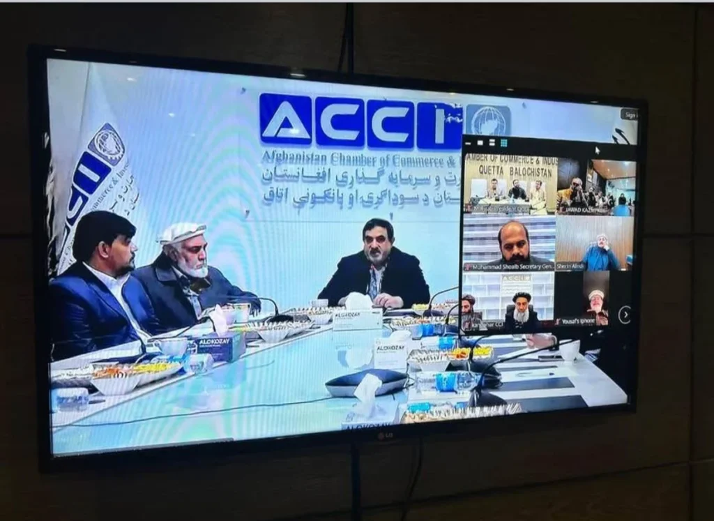 د پاکستان او افغانستان ترمنځ نن سرحد په ۸۰مه ورځ د تجارت پر مخ تړلې دې