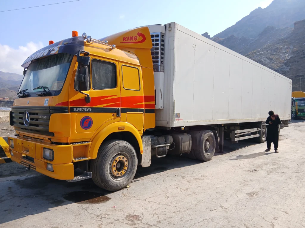 د پاکستان چارواکو ترمخه د افغان لوري ترهګرۍ پر ضد اقدام نه کولو وروسته پاکستان سرحدونه تړلي دي