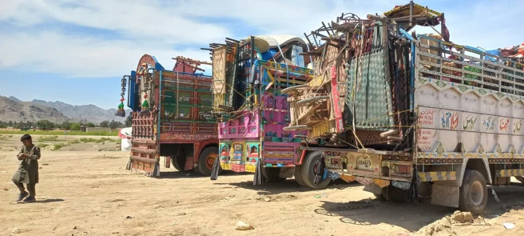 پاکستان افغان مهاجرینو لپاره افغانستان ته د واپس ستیندلو لپاره ټولې دروازې پرانستلې دي