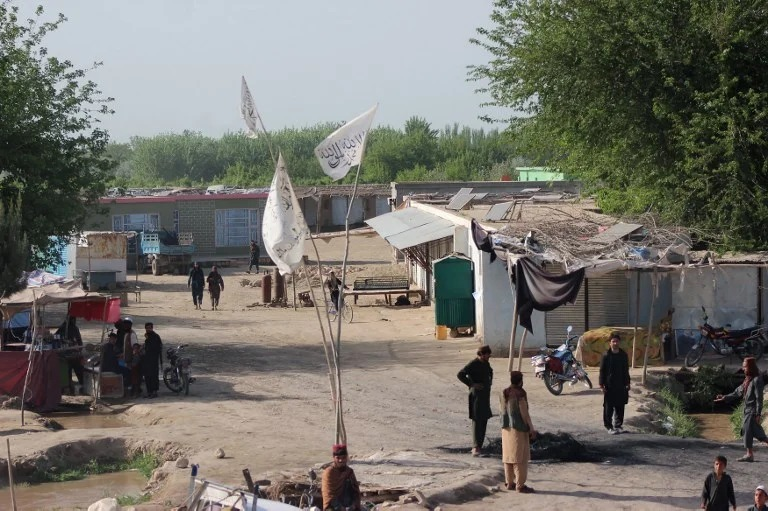 افغانستان کې سیمې له غیرپښتنو څخه پاکولو په افغانستان او په نړۍ کې یو شمیر پوښتنې او اندیښنې را مخې ته کړې دي