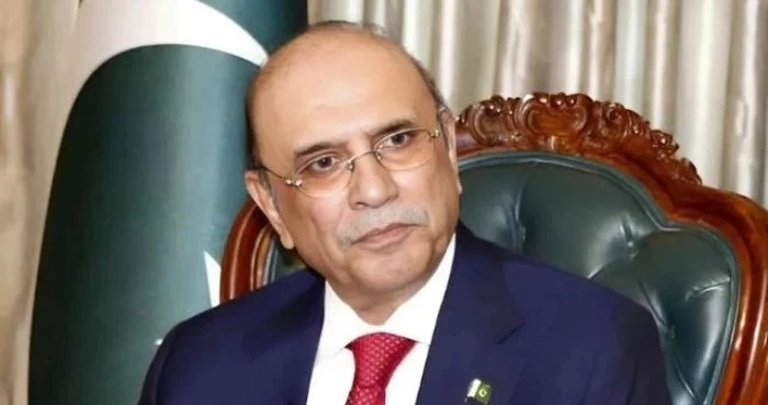 ولسمشر زرداري د همغږۍ په ورځ د کشمیریانو لپاره د پاکستان ملاتړ بیا ټینګ کړ او د ملګرو ملتونو د پرېکړو د عملي کولو غوښتنه یې وکړه