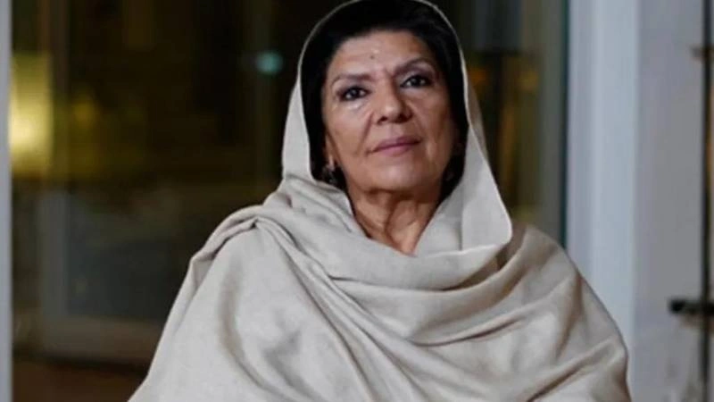 چارواکو ټینګار کړی چې هېڅوک له قانونه پورته نه دي او د ځانګړي امتیاز زمانه پای ته رسېدلې ده. د محکمې دا پرېکړه ښيي چې د قضايي حکمونو درناوی او عملي کول اړین دي