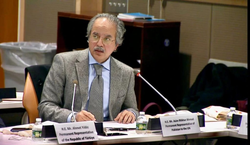 یو نړیواله غونډه د پاملرنې د سیستمونو په اړه، چیرې چې د دولت استازي، ټولنیز فعالان او پالیسي جوړوونکي د دوامداره او شمول پاملرنې په ستراتیژیو بحث کوي.