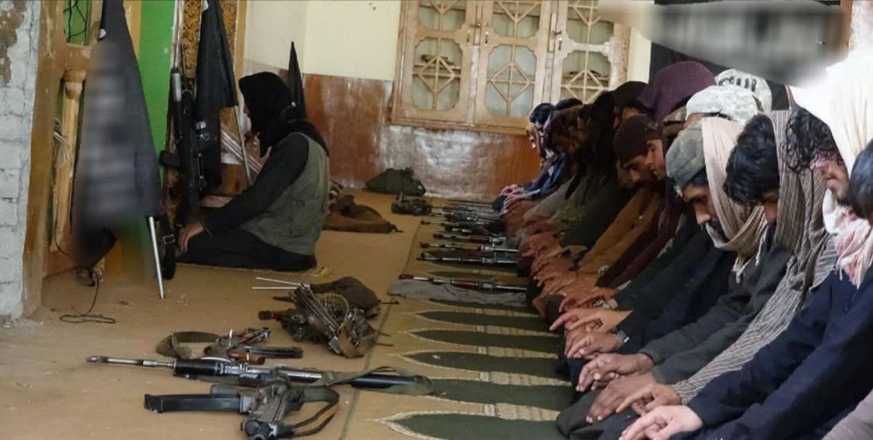 په فاریاب کې د منځنۍ اسیا له سختدریځه شبکو سره د ځینو عناصرو د تړاو راپورونه، چې پکې د ازبکستان د اسلامي تحریک غړي هم شامل بلل کېږي