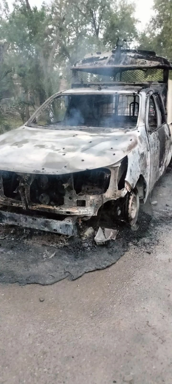 په بنو کې د طالبانو له تړاو لرونکو وسله‌والو د پولیسو پر وین برید کړی، چې په پایله کې یو اسسټنټ سب انسپکټر وژل شوی او بل پولیس افسر ټپي شوی دی