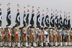 حکومت د اقتصادي فشارونو او د تیلو نړیوال بحران له امله د مارچ ۲۳ پریډ لغوه کړ او پر ځای به ساده مراسم ترسره شي