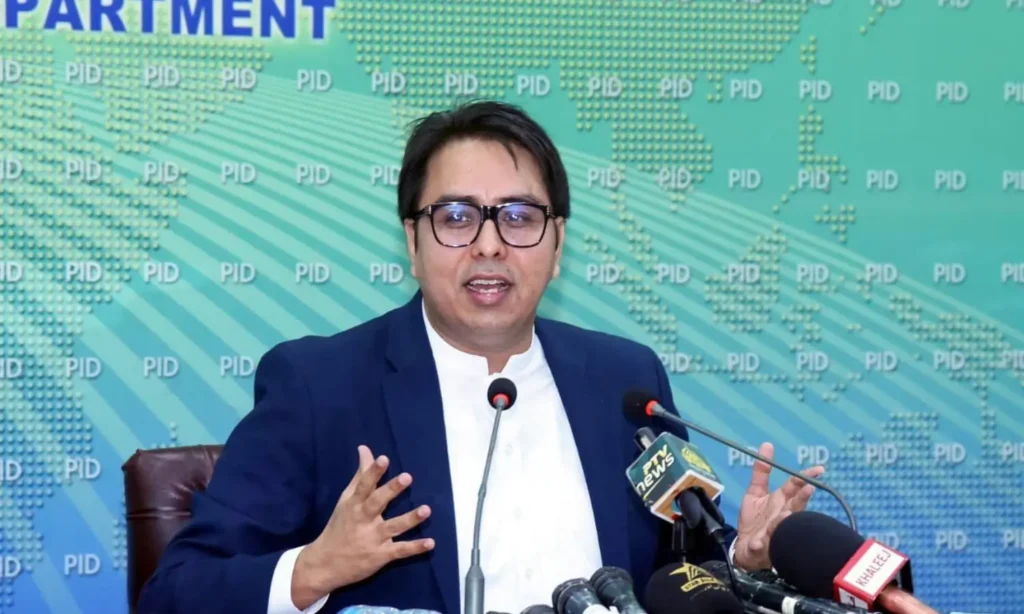 د ولي نصر په مرکه کې د پاکستان په اړه کومه ادعا نه ده شوې؛ هغه یوازې د امریکا او ایران ترمنځ د بې‌باورۍ موضوع ته اشاره کړې، چې د اټومي تړون د پخوانۍ تجربې له امله رامنځته شوې ده