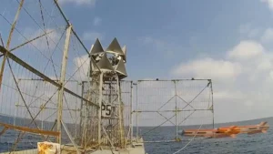 د پاکستان سمندري ځواک د «تیمور» میزایل بریالی ازمایښت ترسره کړ؛ د آی ایس پي آر په وینا دا اینټي شپ میزایل د اوږدې فاصلې څخه د دښمن سمندري هدفونه د له منځه وړلو وړتیا لري