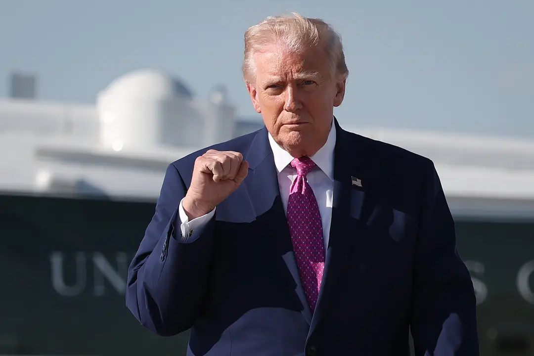 ډونالډ ټرمپ د پاکستان اسلام‌آباد کې د ایران سره خبرې لغوه کړې او ایران یې کمزوری بللی، ویې ویل ټول برلاسي د امریکا په لاس کې دي