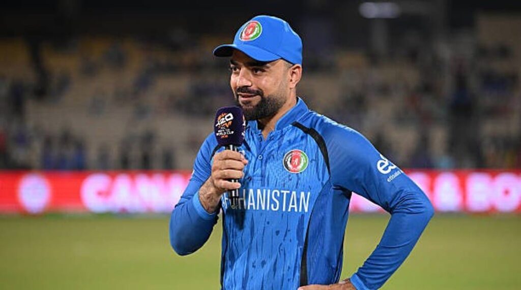 راشد خان: د نړۍ له غوره افغان توپ اچوونکو څخه یو، چې د کرېکټ په ډګر کې یې بېلابېل ریکارډونه جوړ کړي دي