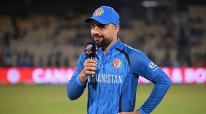 راشد خان: د نړۍ له غوره افغان توپ اچوونکو څخه یو، چې د کرېکټ په ډګر کې یې بېلابېل ریکارډونه جوړ کړي دي