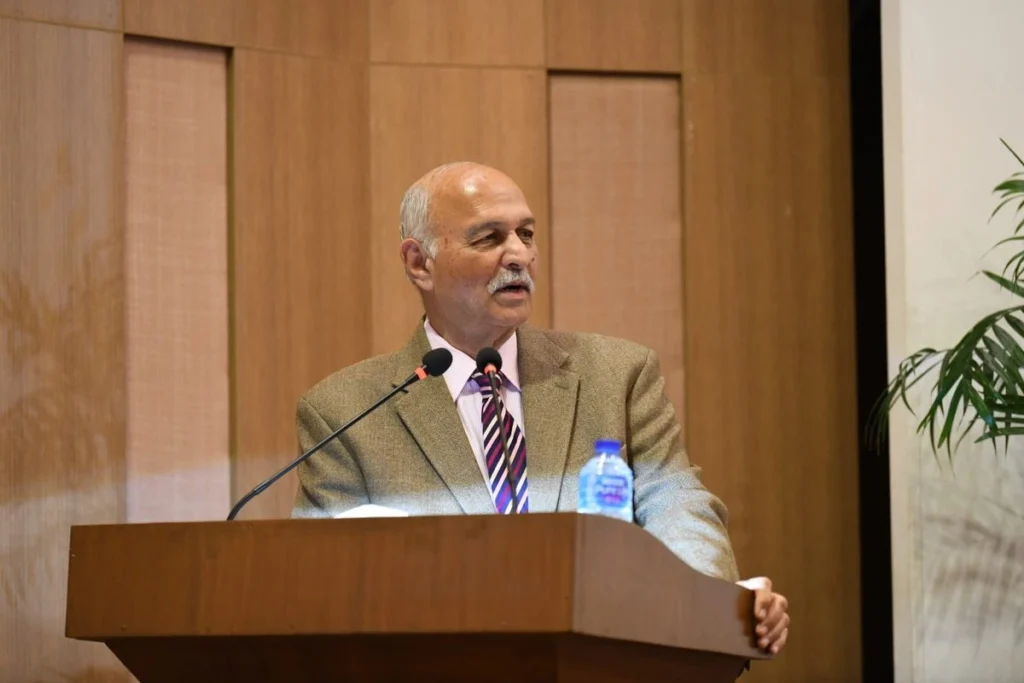 د راپورونو له مخې د مشاهد حسین څرګندونې ناسمې وړاندې شوې، چې هدف یې د پاکستان او متحده عربي اماراتو ترمنځ اړیکو اغېزمنول بلل کېږي