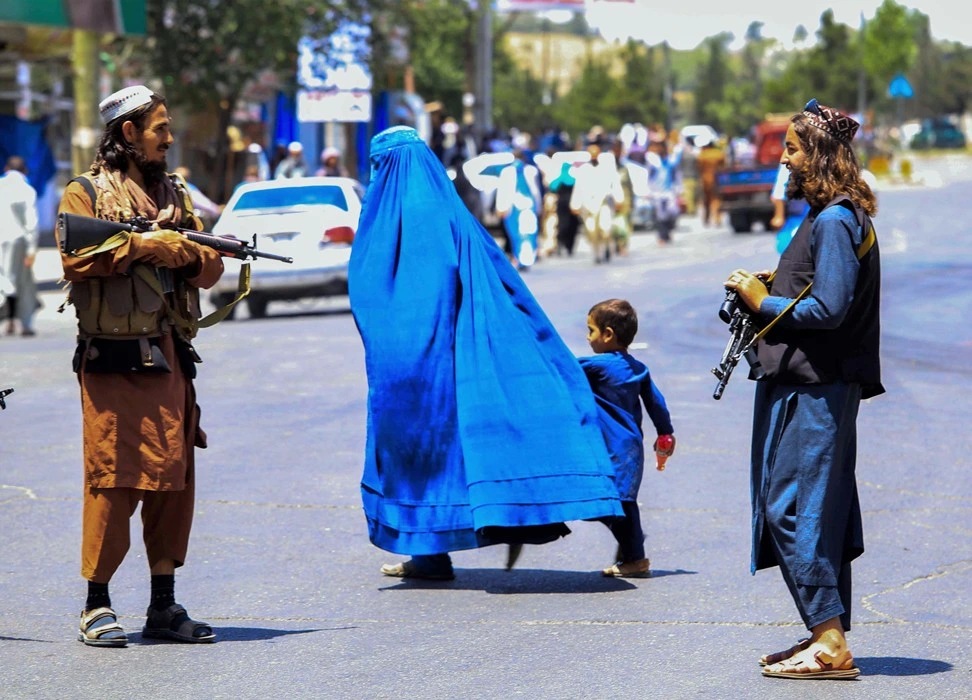 د ۲۰۲۱ د اګست له میاشتې وروسته د طالبانو له بیا واک ته رسېدو راهیسې، مشروعیت، امنیت او اساسي بشري حقونه له ناکامۍ سره مخ شوي دي