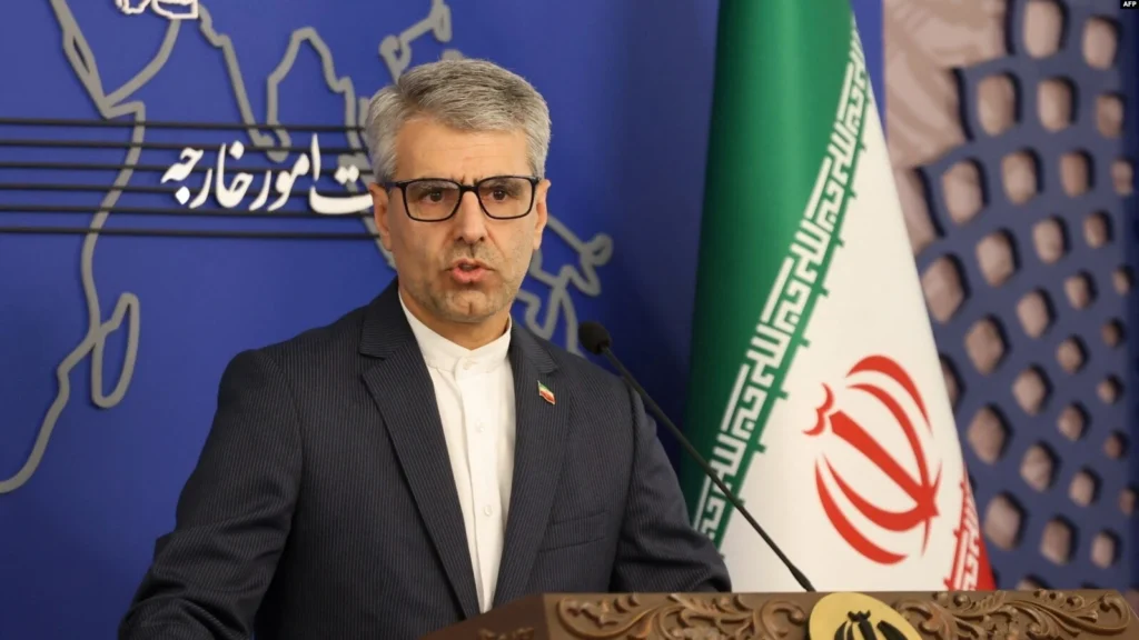 د ایران او امریکا ترمنځ د کړکېچ د کمولو لپاره د پاکستان په منځګړیتوب غیرمستقیمې خبرې اترې روانې دي، چې پکې دواړو لورو د وړاندیزونو په اړه خپل نظرونه تبادله کړي دي