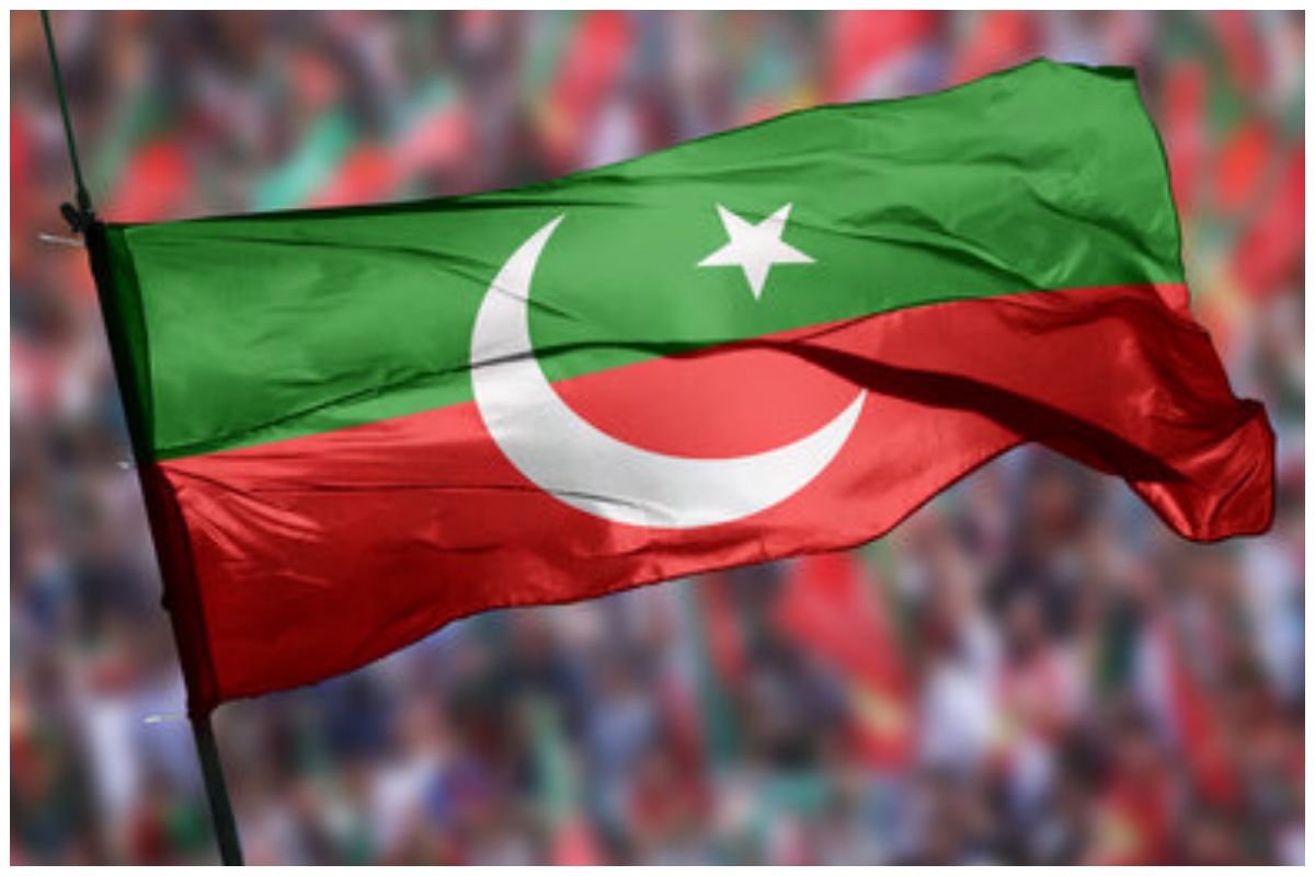 لندن کې د مولانا طاهر اشرفي پر وړاندې د شوې ادعا شوې حملې له امله د برتانیې مېشتې پاکستاني ټولنې کې سخت غصه څرګند شوی دی