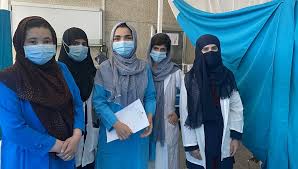 د افغانستان روغتیايي نظام له سخت بحران، کمزورو خدماتو او طبي وسایلو له کمښت سره مخ دی
